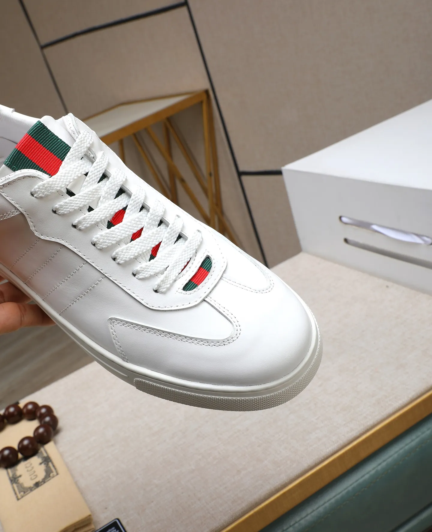Men's shoes 💰420 GUCCI🔍🔍The latest model is available at the counter simultaneously. Original calfskin imported from Italy, genuine leather lining, (high-end, extravagant and classy) with exquisite workmanship. Sole: Original sole provided by the original factory. ⚠Exclusive double-layer movable molded sole is super comfortable⚠. Photographed in real life. 🎬The real thing is better. 🔍🔍"High quality·Follow the order" code number 38-44